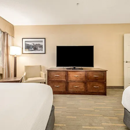 Holiday Inn Lethbridge By Ihg Exterior photo