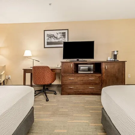 Holiday Inn Lethbridge By Ihg Exterior photo
