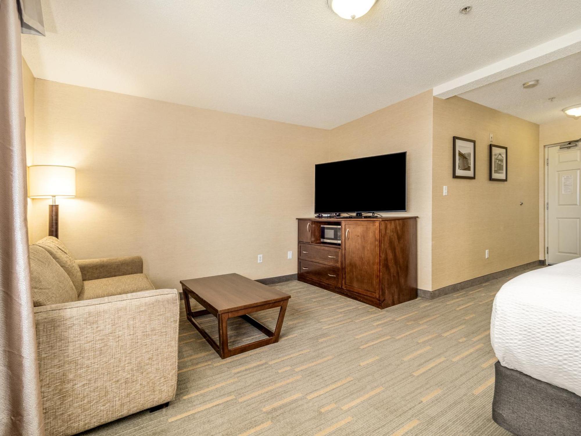 Hotel By Ihg Lethbridge