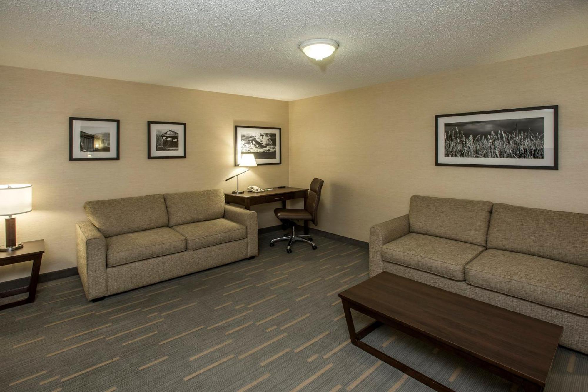 Hotel By Ihg Lethbridge
