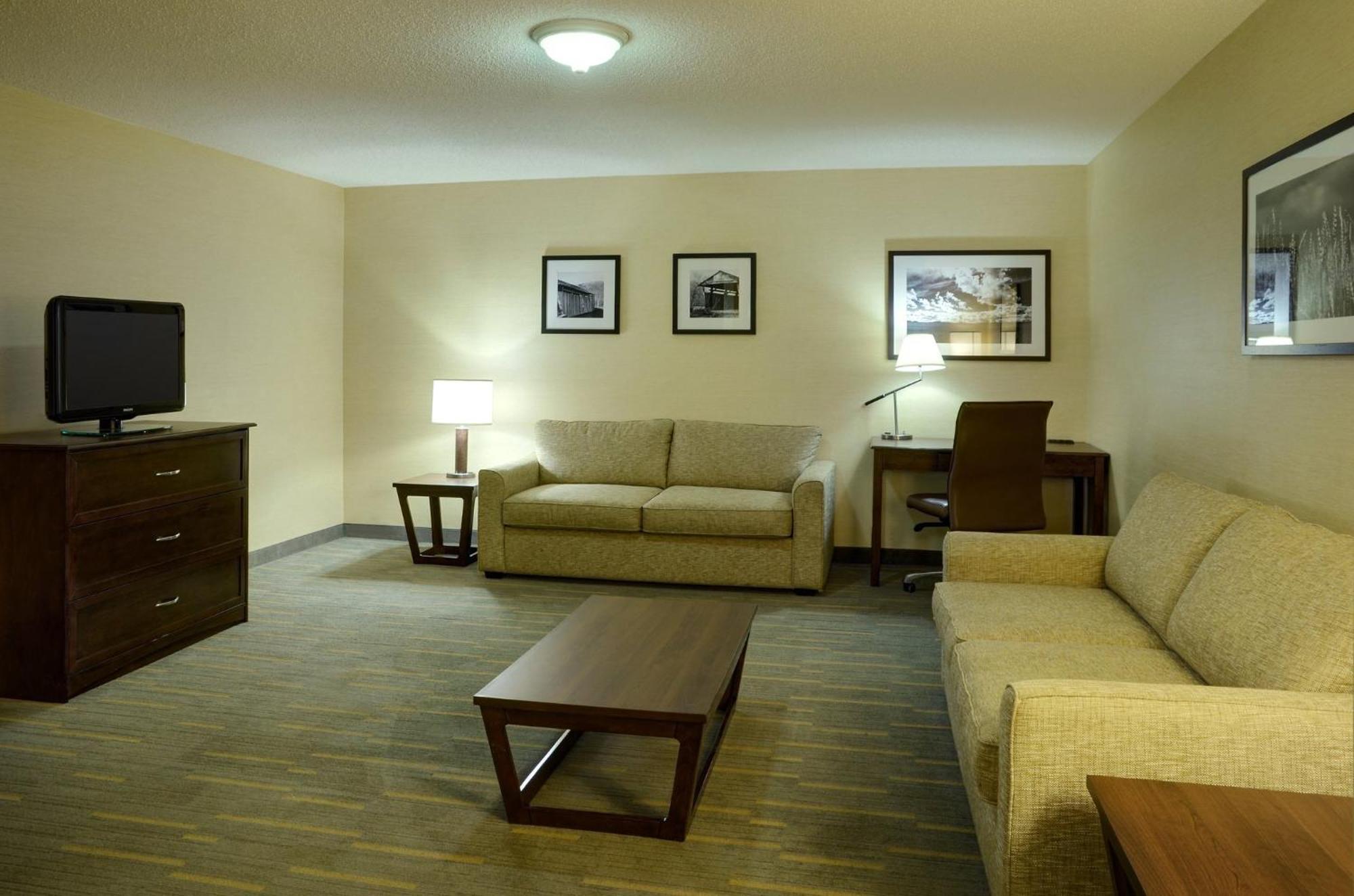 Hotel By Ihg 3*
